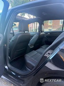 Zdjęcie 6 z 12 samochodu: 2017 VOLKSWAGEN GTI SPORT VIN:3VW547AU6HM043784 - miniatura