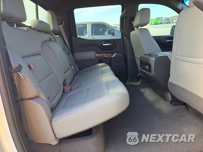 Zdjęcie 10 z 12 samochodu: 2019 CHEVROLET SILVERADO K1500 RST VIN:3GCUYEED3KG265433 - miniatura