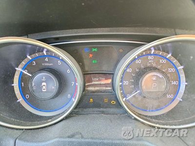 Zdjęcie 9 z 13 samochodu: 2012 HYUNDAI SONATA SE VIN:5NPEC4AC9CH466093 - miniatura