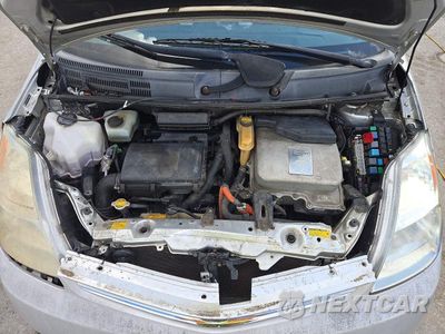 Zdjęcie 11 z 12 samochodu: 2005 TOYOTA PRIUS BASE VIN:JTDKB22UX57051017 - miniatura