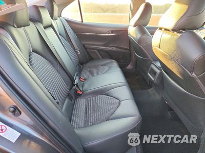 Zdjęcie 10 z 12 samochodu: 2019 TOYOTA CAMRY SE VIN:4T1B11HK8KU768902 - miniatura