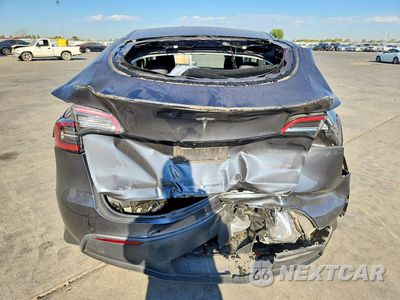 Zdjęcie 6 z 13 samochodu: 2022 TESLA MODEL Y VIN:7SAYGDEF6NF408100 - miniatura