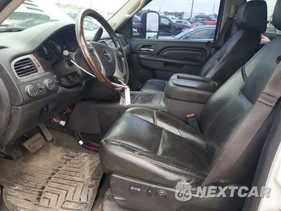 Zdjęcie 7 z 12 samochodu: 2014 GMC SIERRA K2500 DENALI VIN:1GT125EG6EF159482 - miniatura