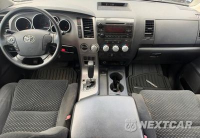 Zdjęcie 9 z 10 samochodu: 2011 TOYOTA TUNDRA DOUBLE CAB SR5 VIN:5TFUY5F17BX196472 - miniatura
