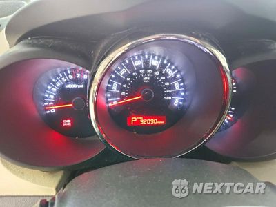 Zdjęcie 9 z 12 samochodu: 2011 KIA SOUL ! VIN:KNDJT2A2XB7715613 - miniatura