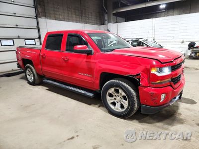 Czwarte zdjęcie samochodu z boku: 2016 CHEVROLET SILVERADO K1500 LT VIN:3GCUKREC1GG120950 - miniatura