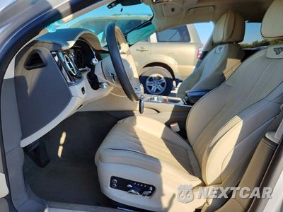 Zdjęcie 7 z 13 samochodu: 2020 BENTLEY FLYING SPUR VIN:SCBBB6ZG7LC082479 - miniatura