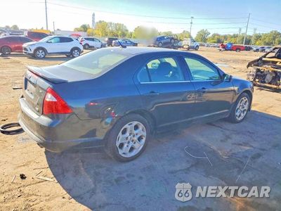 Trzecie zdjęcie samochodu z tyłu: 2010 FORD FUSION SE VIN:3FAHP0HG7AR281995 - miniatura