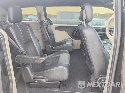 Zdjęcie 10 z 12 samochodu: 2017 DODGE GRAND CARAVAN SXT VIN:2C4RDGCG5HR857977 - miniatura