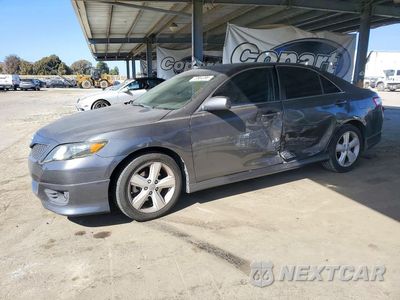 2011 TOYOTA CAMRY SE 4T1BF3EK0BU160003 - główne zdjęcie licytacji z USA - miniatura