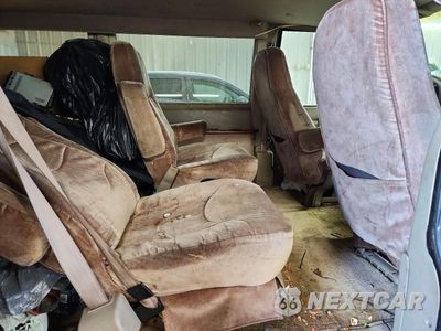 Zdjęcie 10 z 12 samochodu: 1997 GMC SAFARI XT VIN:1GDDM19W6VB523615 - miniatura