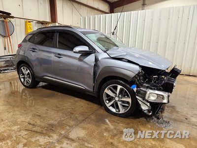 Czwarte zdjęcie samochodu z boku: 2018 HYUNDAI KONA LIMITED VIN:KM8K3CA55JU170310 - miniatura