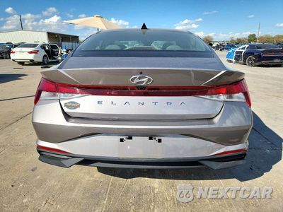 Zdjęcie 6 z 13 samochodu: 2023 HYUNDAI ELANTRA SEL VIN:KMHLS4AG2PU428449 - miniatura
