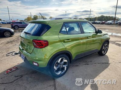 Trzecie zdjęcie samochodu z tyłu: 2023 HYUNDAI VENUE SEL VIN:KMHRC8A36PU262531 - miniatura