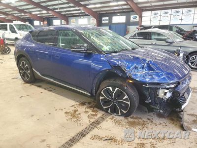 Czwarte zdjęcie samochodu z boku: 2022 KIA EV6 WIND VIN:KNDC34LA5N5062892 - miniatura