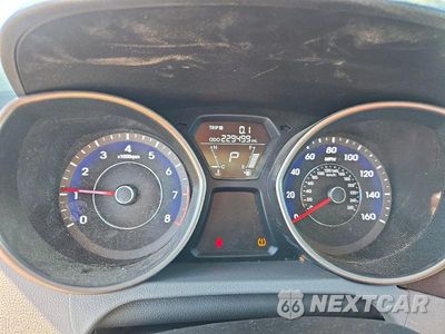 Zdjęcie 9 z 12 samochodu: 2013 HYUNDAI ELANTRA GLS VIN:5NPDH4AE4DH400583 - miniatura