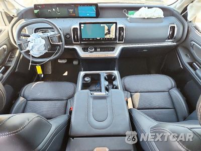 Zdjęcie 8 z 13 samochodu: 2027 FORD EXPEDITION MAX PLATINUM VIN:1FMJK1M86VEA16424 - miniatura