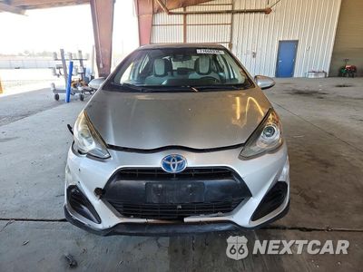 Piąte zdjęcie samochodu w środku: 2017 TOYOTA PRIUS C ONE VIN:JTDKDTB33H1592697 - miniatura