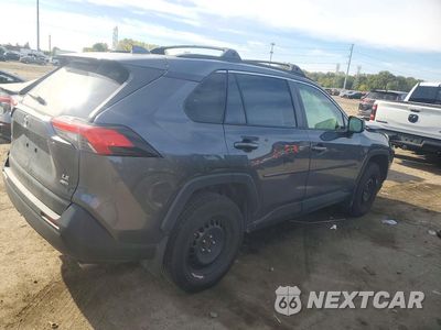 Trzecie zdjęcie samochodu z tyłu: 2019 TOYOTA RAV4 LE VIN:JTMF1RFVXKD014742 - miniatura