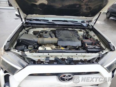 Zdjęcie 12 z 13 samochodu: 2016 TOYOTA 4RUNNER TRAIL VIN:JTEBU5JR8G5303429 - miniatura