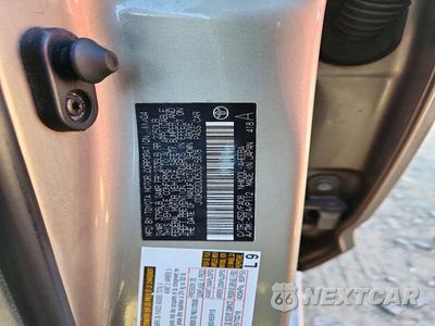 Zdjęcie 13 z 13 samochodu: 2005 TOYOTA PRIUS BASE VIN:JTDKB20U053015878 - miniatura