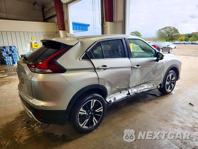 Trzecie zdjęcie samochodu z tyłu: 2026 MITSUBISHI ECLIPSE CROSS SE VIN:JA4ATWAA2TZ030973 - miniatura