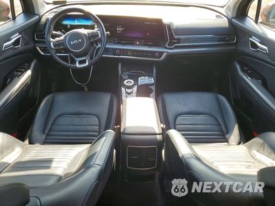 Zdjęcie 8 z 13 samochodu: 2023 KIA SPORTAGE SX PRESTIGE VIN:KNDPXCAG1P7019519 - miniatura