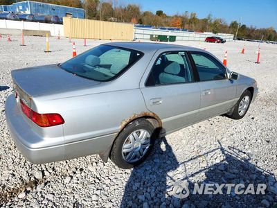 Trzecie zdjęcie samochodu z tyłu: 2001 TOYOTA CAMRY LE VIN:4T1BG22K11U103741 - miniatura