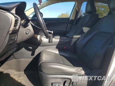 Zdjęcie 7 z 13 samochodu: 2017 LEXUS NX 200T BASE VIN:JTJBARBZ2H2128131 - miniatura
