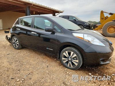 Czwarte zdjęcie samochodu z boku: 2015 NISSAN LEAF SV VIN:1N4AZ0CP9FC318814 - miniatura