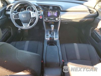 Zdjęcie 8 z 12 samochodu: 2018 HONDA CIVIC EX VIN:19XFC2F77JE037962 - miniatura