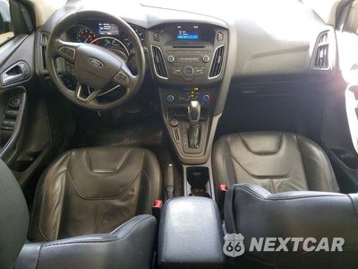 Zdjęcie 8 z 12 samochodu: 2016 FORD FOCUS SE VIN:1FADP3K20GL206057 - miniatura