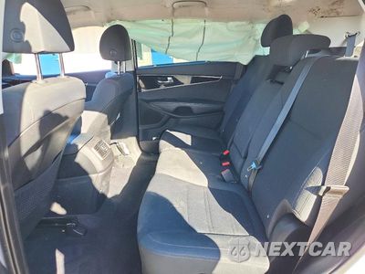 Zdjęcie 11 z 14 samochodu: 2019 KIA SORENTO LX VIN:5XYPGDA30KG571365 - miniatura