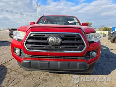 Piąte zdjęcie samochodu w środku: 2019 TOYOTA TACOMA SR5 V6 VIN:3TMAZ5CN3KM107784 - miniatura