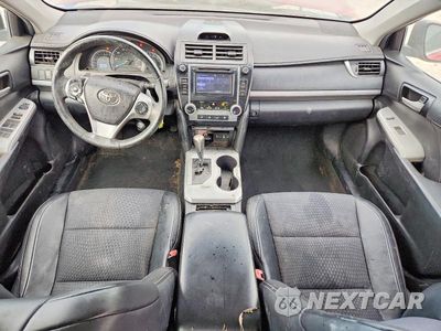 Zdjęcie 8 z 12 samochodu: 2014 TOYOTA CAMRY SE VIN:4T1BF1FK9EU856270 - miniatura