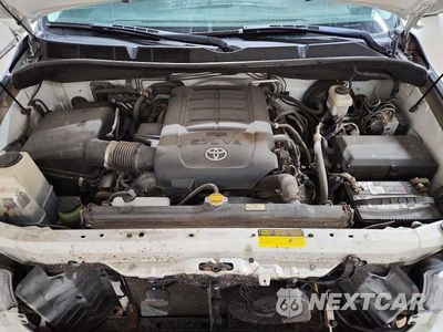 Zdjęcie 12 z 13 samochodu: 2012 TOYOTA SEQUOIA PLATINUM VIN:5TDDW5G18CS066728 - miniatura