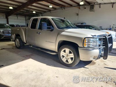 Czwarte zdjęcie samochodu z boku: 2008 CHEVROLET SILVERADO K1500 VIN:2GCEK19J581323235 - miniatura