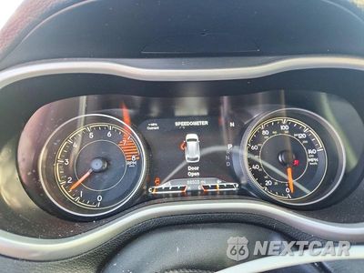 Zdjęcie 10 z 13 samochodu: 2016 JEEP CHEROKEE TRAILHAWK VIN:1C4PJMBS3GW326335 - miniatura