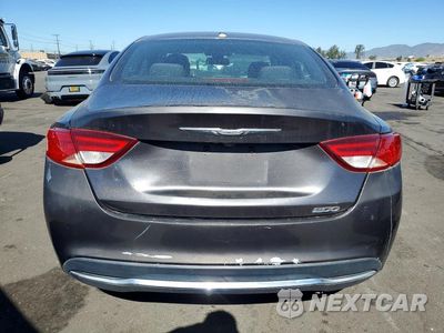 Zdjęcie 6 z 12 samochodu: 2016 CHRYSLER 200 LIMITED VIN:1C3CCCABXGN102770 - miniatura
