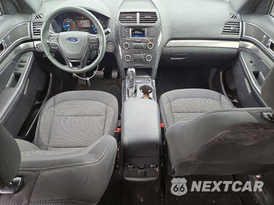 Zdjęcie 8 z 14 samochodu: 2019 FORD EXPLORER XLT VIN:1FM5K8D87KGB08135 - miniatura