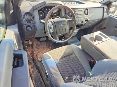 Zdjęcie 8 z 13 samochodu: 2013 FORD F250 SUPER DUTY VIN:1FTBF2A65DEB60437 - miniatura