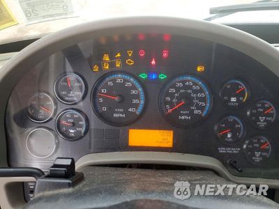 Zdjęcie 9 z 13 samochodu: 2014 INTERNATIONAL 4300 BOX TRUCK VIN:3HAMMMML0EL799527 - miniatura