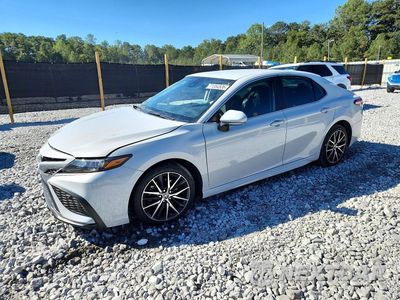2023 TOYOTA CAMRY SE 4T1G11AK4PU124286 - główne zdjęcie licytacji z USA - miniatura