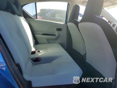 Zdjęcie 10 z 12 samochodu: 2013 TOYOTA PRIUS C ONE VIN:JTDKDTB37D1549586 - miniatura