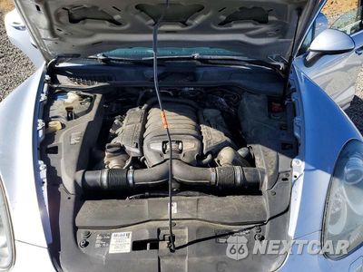 Zdjęcie 12 z 13 samochodu: 2011 PORSCHE CAYENNE S VIN:WP1AB2A29BLA43195 - miniatura