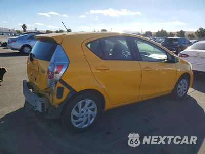 Trzecie zdjęcie samochodu z tyłu: 2014 TOYOTA PRIUS C TWO VIN:JTDKDTB32E1078660 - miniatura