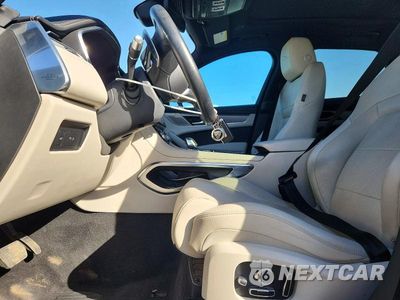 Zdjęcie 7 z 14 samochodu: 2021 JAGUAR F-PACE R-DYNAMIC S VIN:SADCT2FU6MA676306 - miniatura