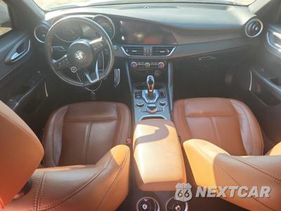 Zdjęcie 8 z 12 samochodu: 2022 ALFA ROMEO GIULIA SUPER VIN:ZARFAMBN7N7665957 - miniatura