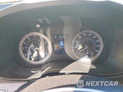 Zdjęcie 9 z 13 samochodu: 2020 HYUNDAI VENUE SEL VIN:KMHRC8A3XLU035157 - miniatura