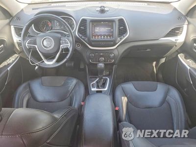 Zdjęcie 8 z 13 samochodu: 2018 JEEP CHEROKEE LATITUDE PLUS VIN:1C4PJLLX9JD587587 - miniatura